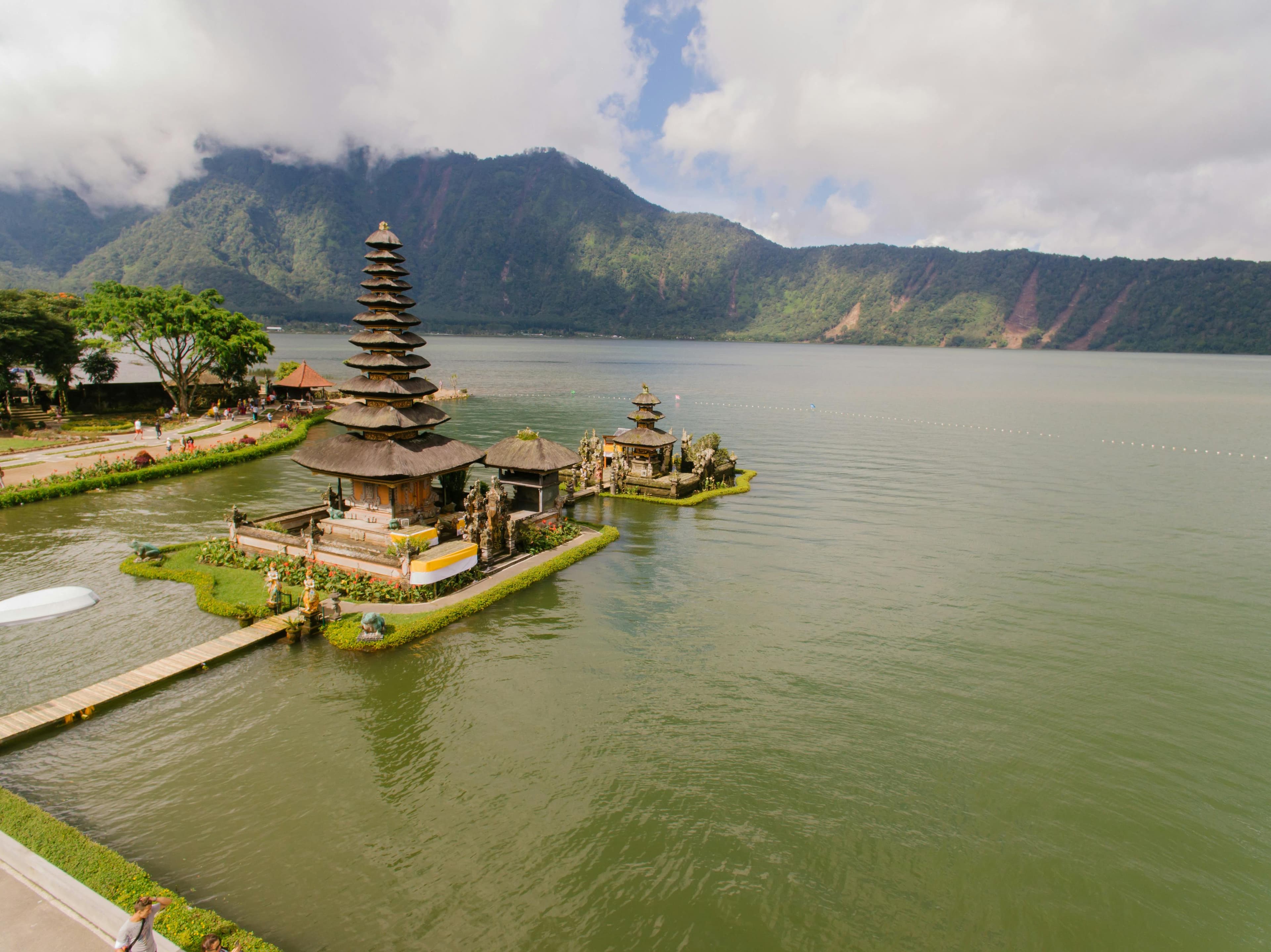 Calm Bali landscape for a padel retreat
